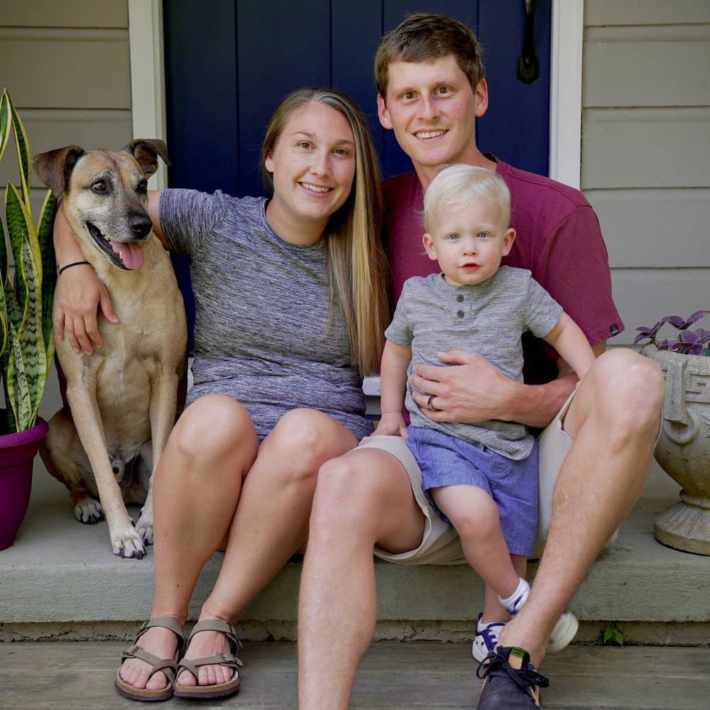 Meet your Posher, Leigh